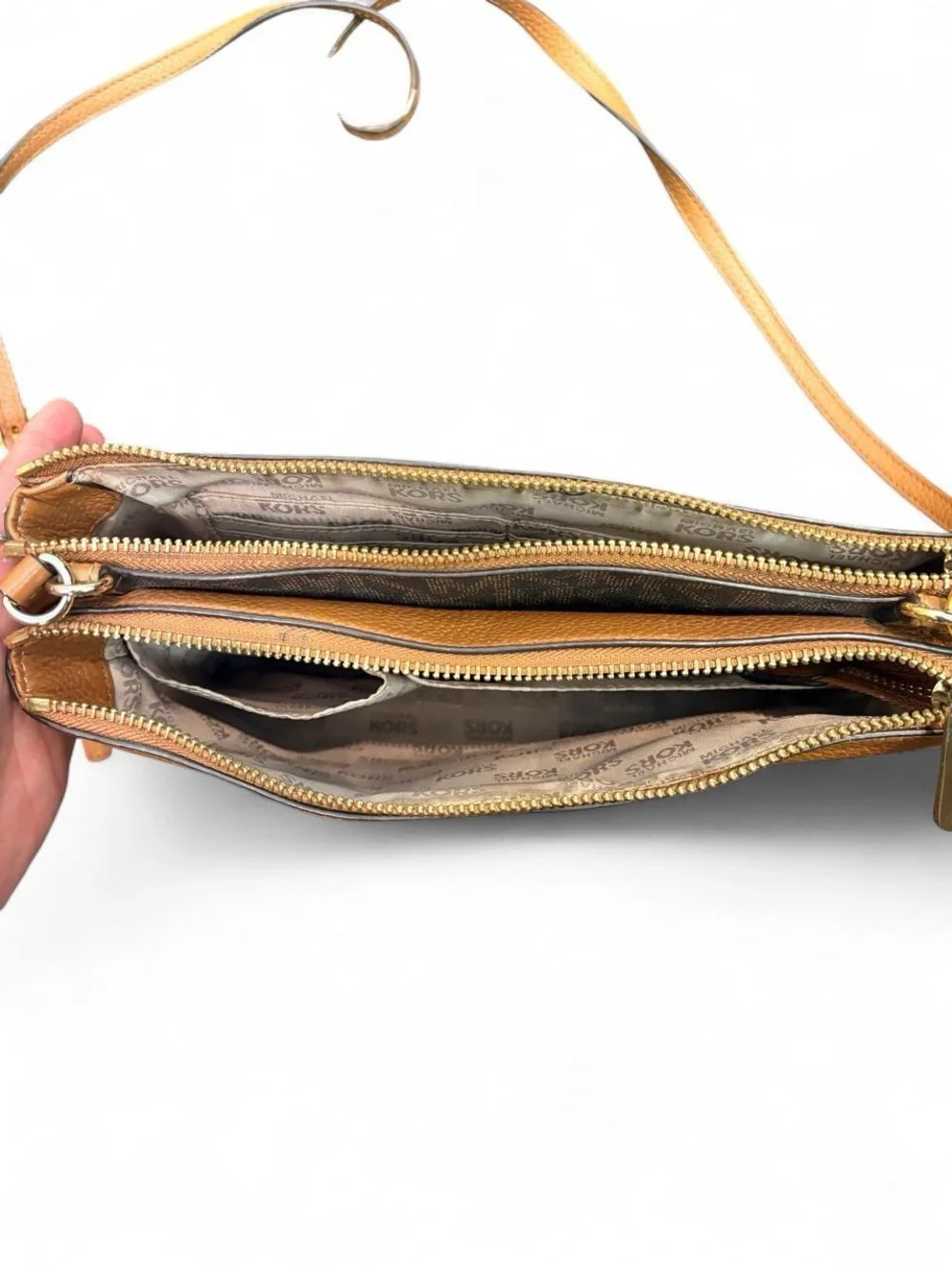 Michael Kors slim pebbled